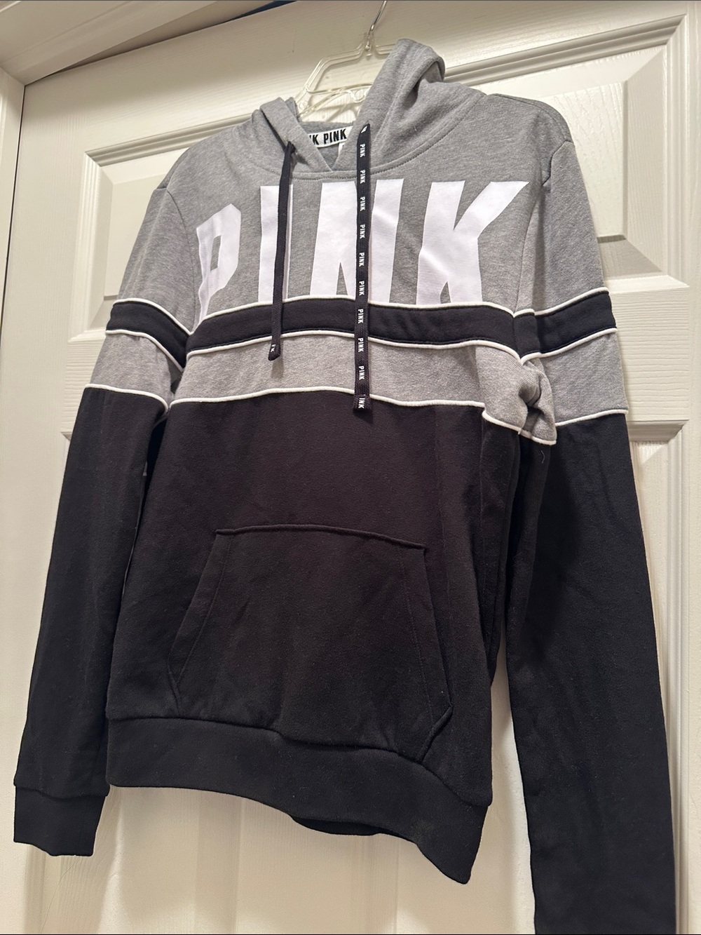 PINK Victoria's Secret Gray and Black Colorblock Hoodie - NWT